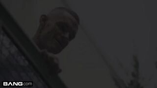 Szép dagadt tini nőci hardcore anál szexe