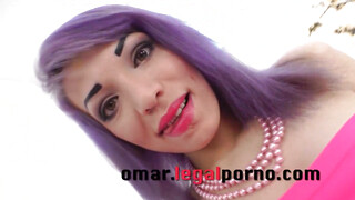 Legalporno - Bula piercinges orosz hölgyemény popóba dugva