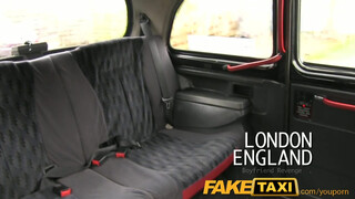 FakeTaxi - szűk pinájú nag keblű picsa