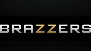 Veruca James egy bohóccal csinálja - Brazzers