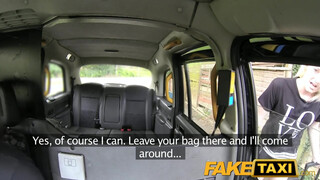 FakeTaxi - skót nőci a szabadban is szereti