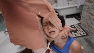 Brazzers - Syren De Mer tini csávóval kefél