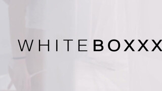 WHITEBOXXX - Tiffany Tatum egy igazi bőrös virsli szakértő