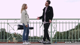 Casual Tini Szex - bombázó néger picsa és a barátja