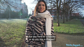 Public Agent - Lena Coxx kiborotvált muffja megkúrelva