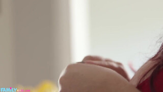 FamilyXXX - Natasha Nice az óriás cicis milf