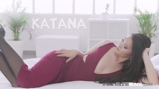 Private Interracial - Katana a japán szexy picsa