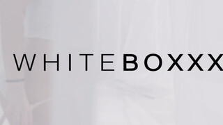 WhiteBoxxx - Ashely Ocean pinája megrakva