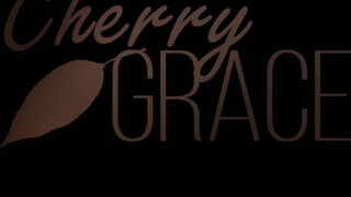 Cherry Grace a bomba testű hölgyemény