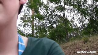 Fahez kötve szívatja a farkát