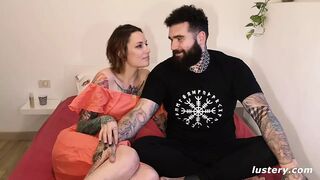 Silvia alázatos cumizása desmond pöcsén kolumbiai hőn