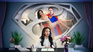 Pajkos pici riporter lois lane fulldoklik superman nagy dákója miatt
